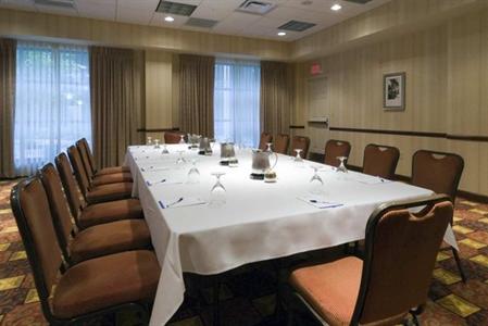 фото отеля Hilton Garden Inn Bloomington (Indiana)
