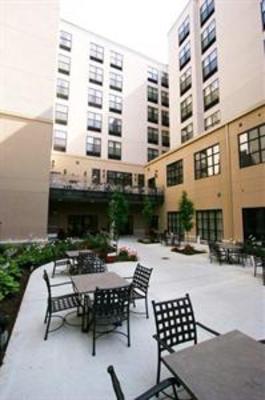 фото отеля Hilton Garden Inn Bloomington (Indiana)