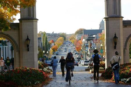 фото отеля Hilton Garden Inn Bloomington (Indiana)