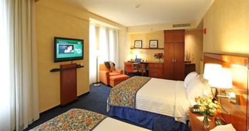 фото отеля Courtyard by Marriott Boston Copley Square