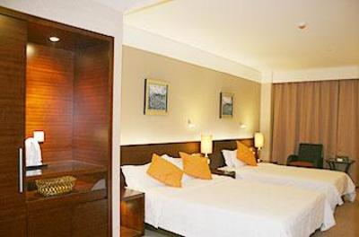 фото отеля Fortun Suites