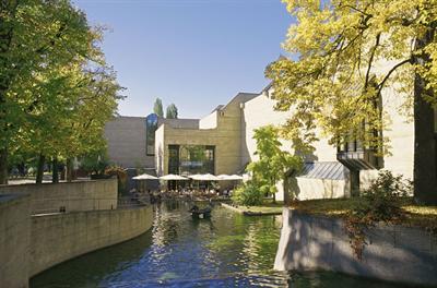 фото отеля Hotel Deutsches Theater Stadtmitte