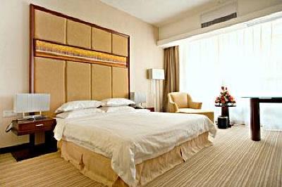 фото отеля Longzhou Hotel