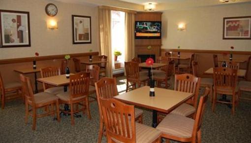 фото отеля Country Inn Oakville