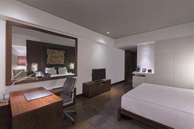 фото отеля Swissotel Kolkata
