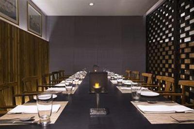 фото отеля Swissotel Kolkata