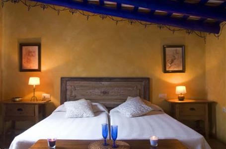 фото отеля Blau Hostel Forallac