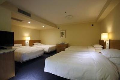 фото отеля RIHGA Royal Osaka