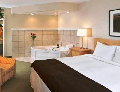 фото отеля Lethbridge Lodge Hotel and Conference Centre