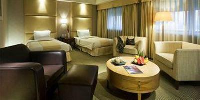 фото отеля Imperial Palace Suites Quezon City