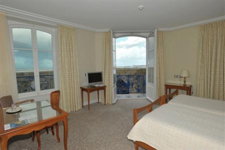фото отеля Hotel France et Chateaubriand