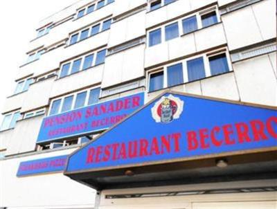 фото отеля City-Pension Sanader