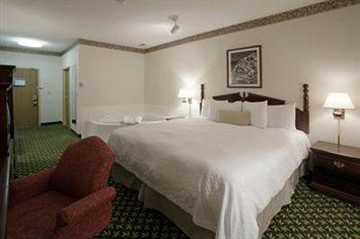 фото отеля Hampton Inn Elkhart