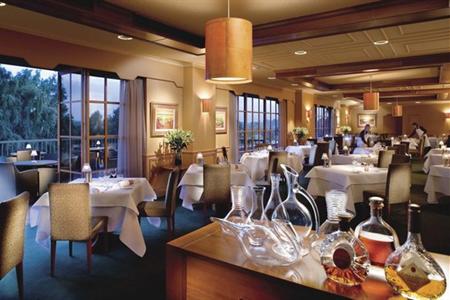 фото отеля Country Club Tasmania