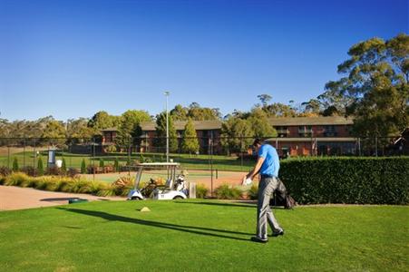 фото отеля Country Club Tasmania