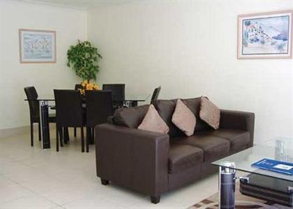 фото отеля Comfort Inn & Suites Mari Court