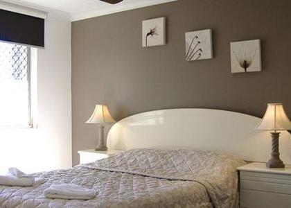фото отеля Comfort Inn & Suites Mari Court