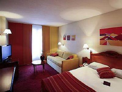 фото отеля Mercure Pont d'Avignon