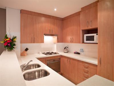 фото отеля Meriton Serviced Apartments Parramatta