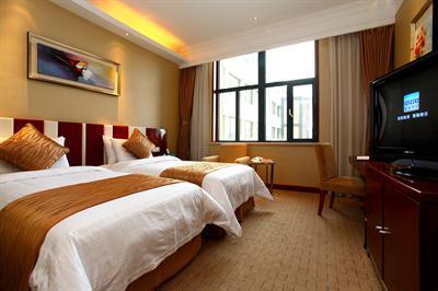 фото отеля Blue Horizon Hotel Jingkou Road Qingdao