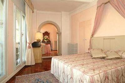 фото отеля Palazzo Dragoni