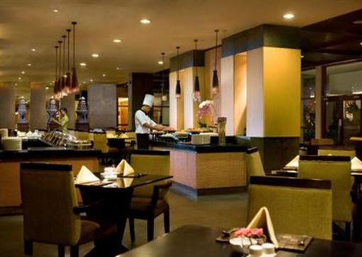 фото отеля Hotel Santika Premiere Malang