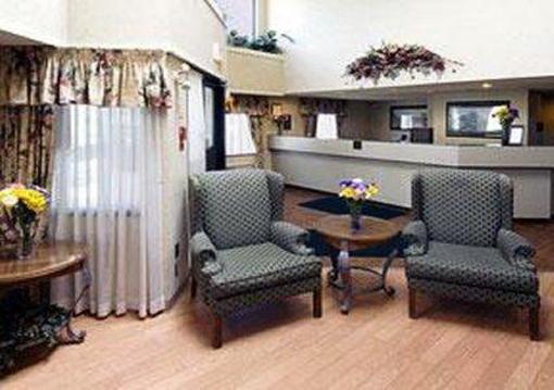 фото отеля Comfort Inn Airport Winnipeg