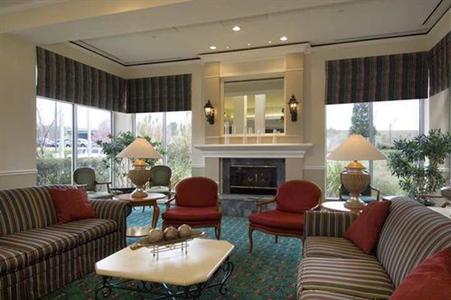 фото отеля Hilton Garden Inn Atlanta NE/Gwinnett Sugarloaf