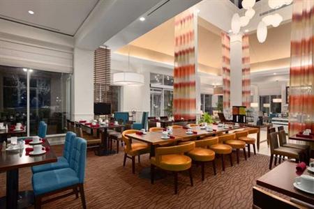 фото отеля Hilton Garden Inn Atlanta NE/Gwinnett Sugarloaf