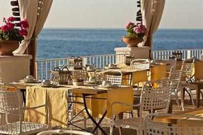фото отеля Park Hotel Miramare Serrara Fontana