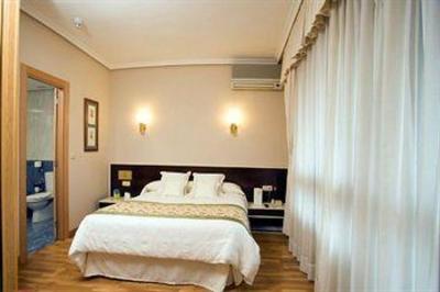 фото отеля Hotel Castilla Vieja