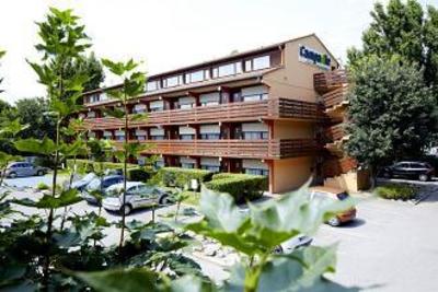 фото отеля Campanile Montpellier Sud