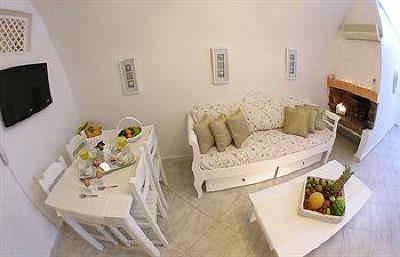 фото отеля Aeolos Villas Santorini