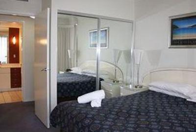 фото отеля Surfers Paradise Apartments Gold Coast