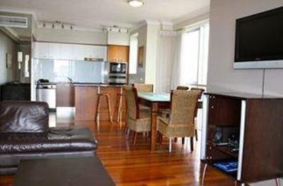 фото отеля Surfers Paradise Apartments Gold Coast
