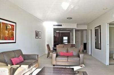 фото отеля Surfers Paradise Apartments Gold Coast