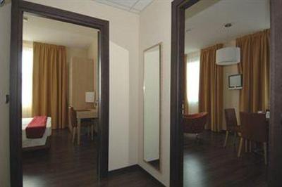фото отеля Hotel Fox Residence
