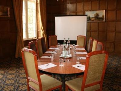 фото отеля Dumbleton Hall Hotel