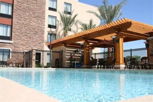 фото отеля Hampton Inn & Suites Phoenix Chandler Fashion Center