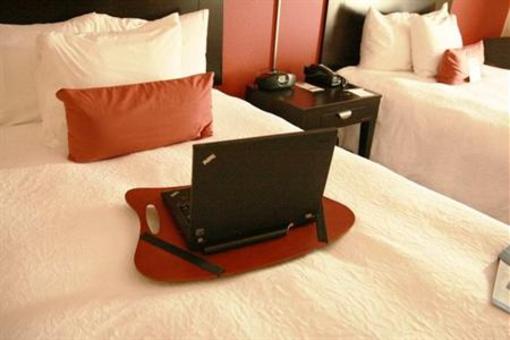 фото отеля Hampton Inn & Suites Phoenix Chandler Fashion Center