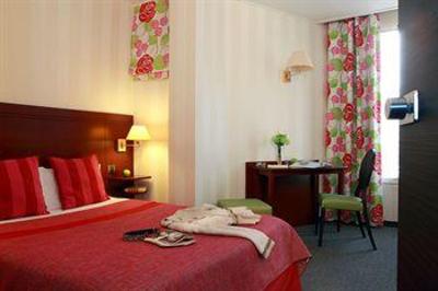 фото отеля Espace Champerret