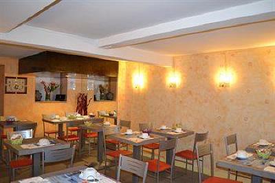 фото отеля Hotel Le Bretagne Saint-Nazaire