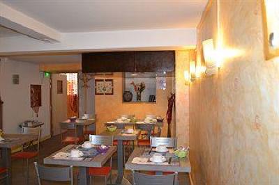 фото отеля Hotel Le Bretagne Saint-Nazaire