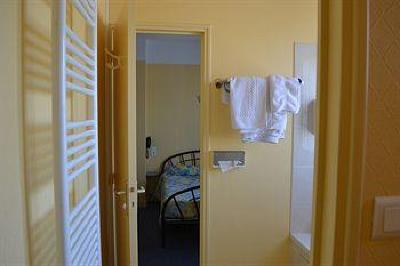 фото отеля Hotel Le Bretagne Saint-Nazaire