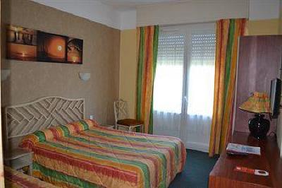 фото отеля Hotel Le Bretagne Saint-Nazaire