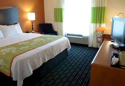 фото отеля Fairfield Inn & Suites Portland North Harbour