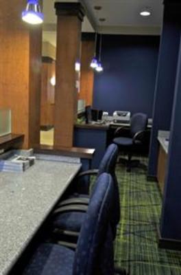 фото отеля Fairfield Inn & Suites Portland North Harbour
