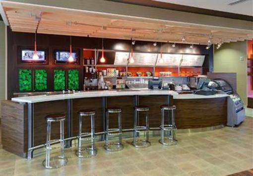 фото отеля Courtyard Buffalo Airport