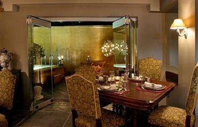 фото отеля Le Convivial Luxury Suites and Spa