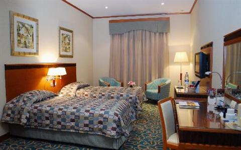 фото отеля Golden Tulip Al Barsha